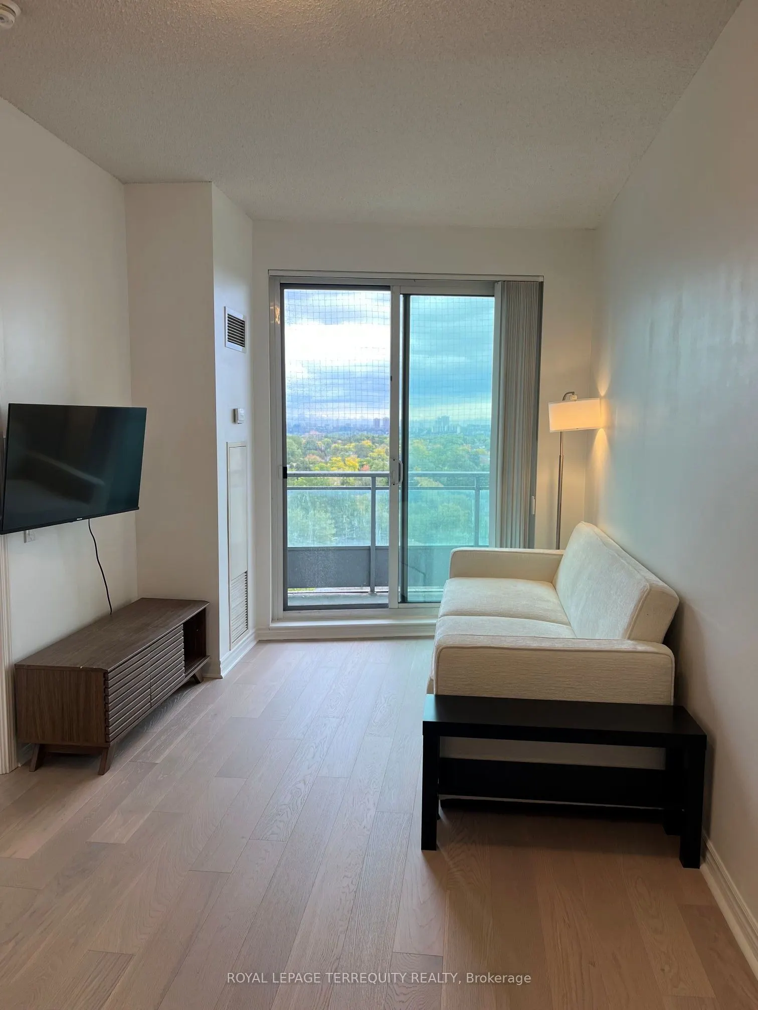 60 Byng Avenue, #1106
