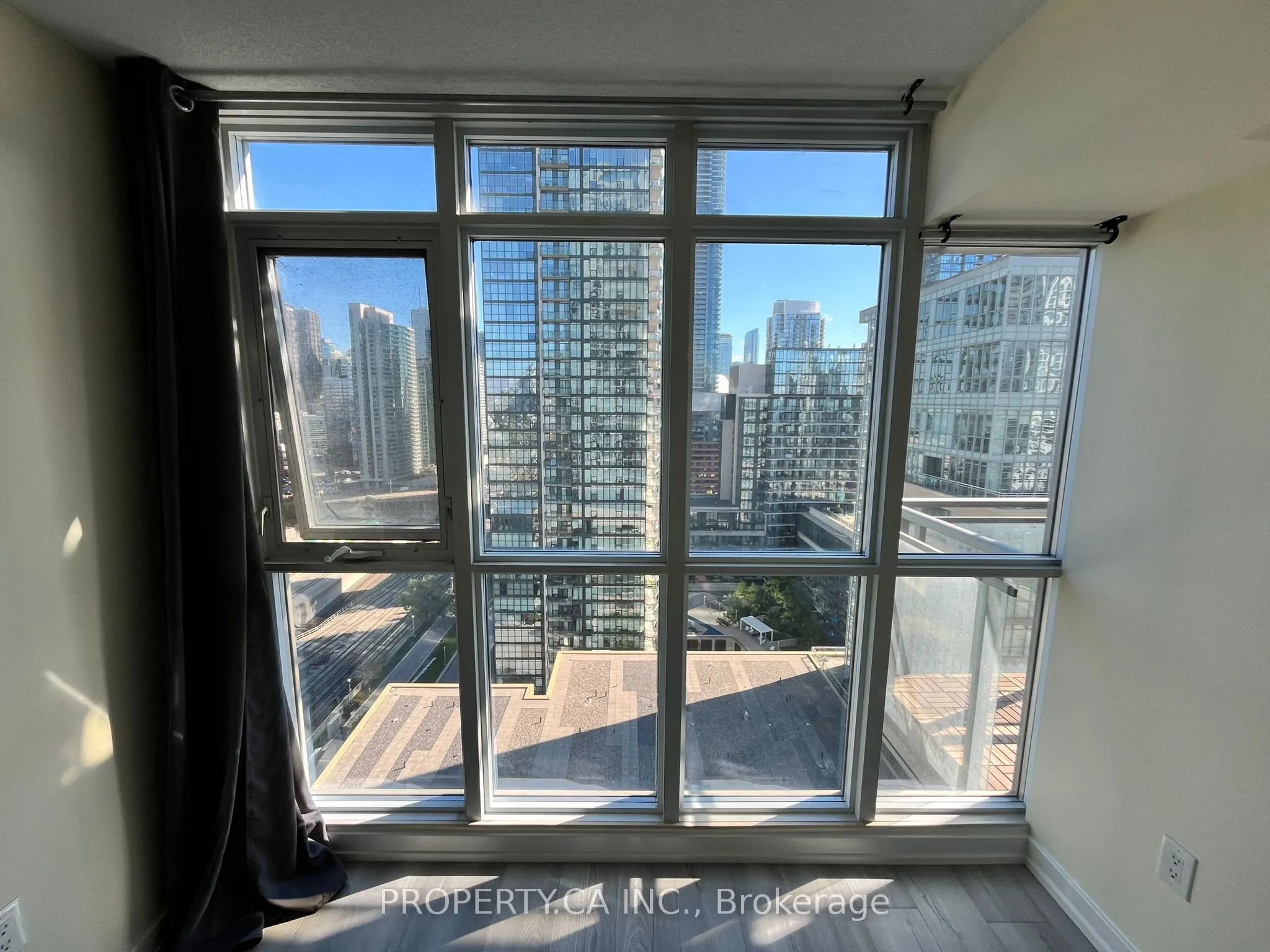 15 Iceboat Terrace, #2205