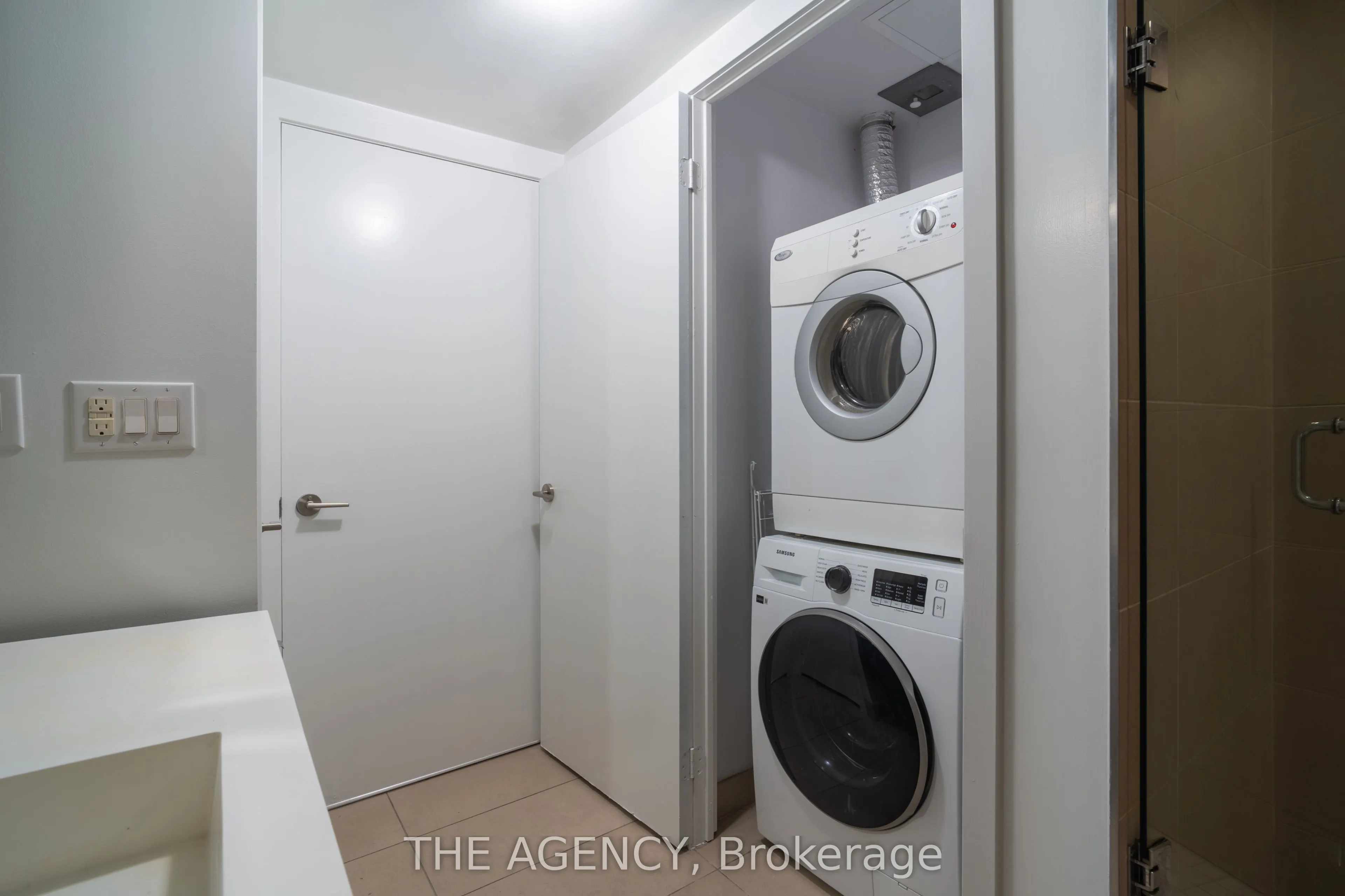 508 WELLINGTON Street W, #304