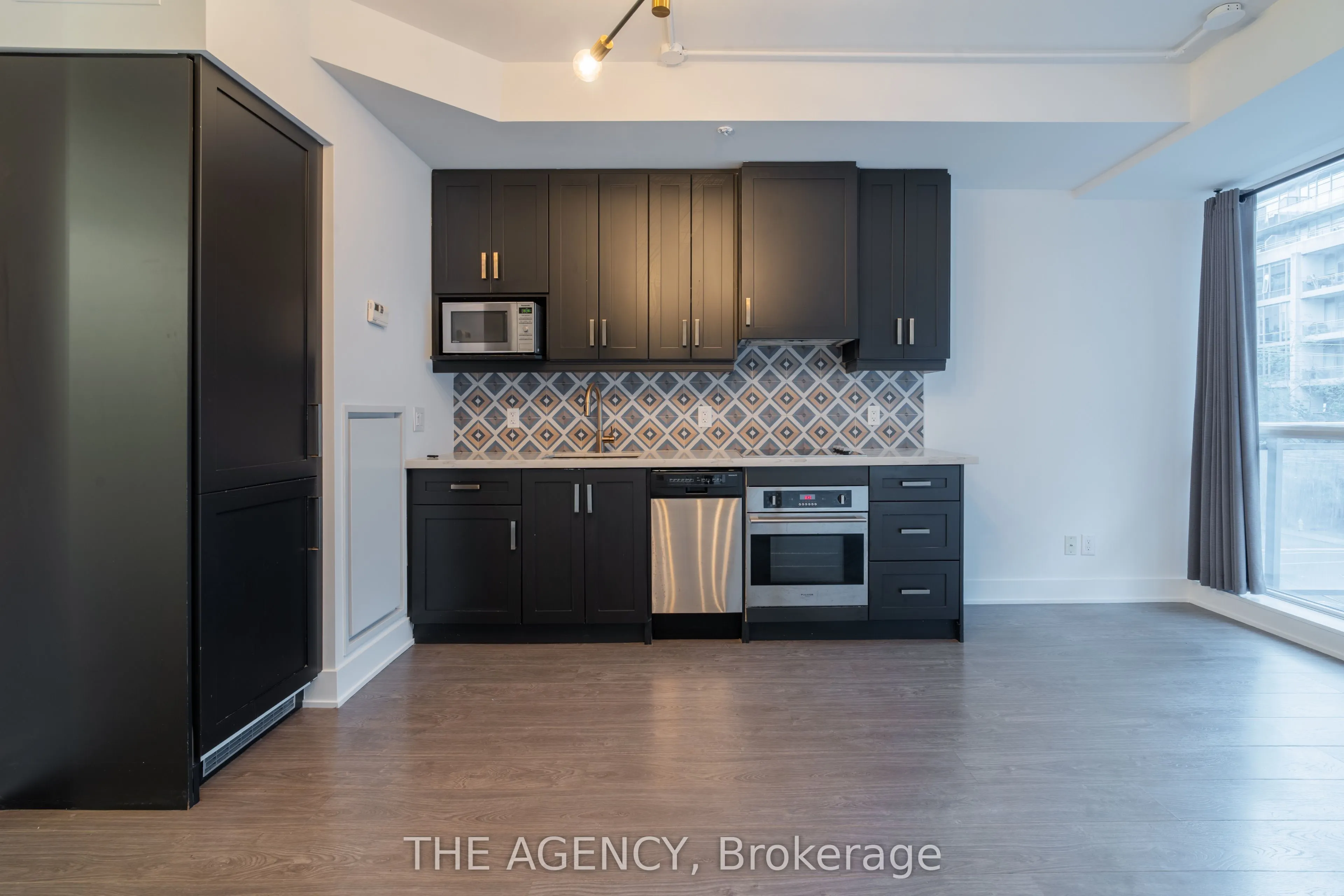 508 WELLINGTON Street W, #304