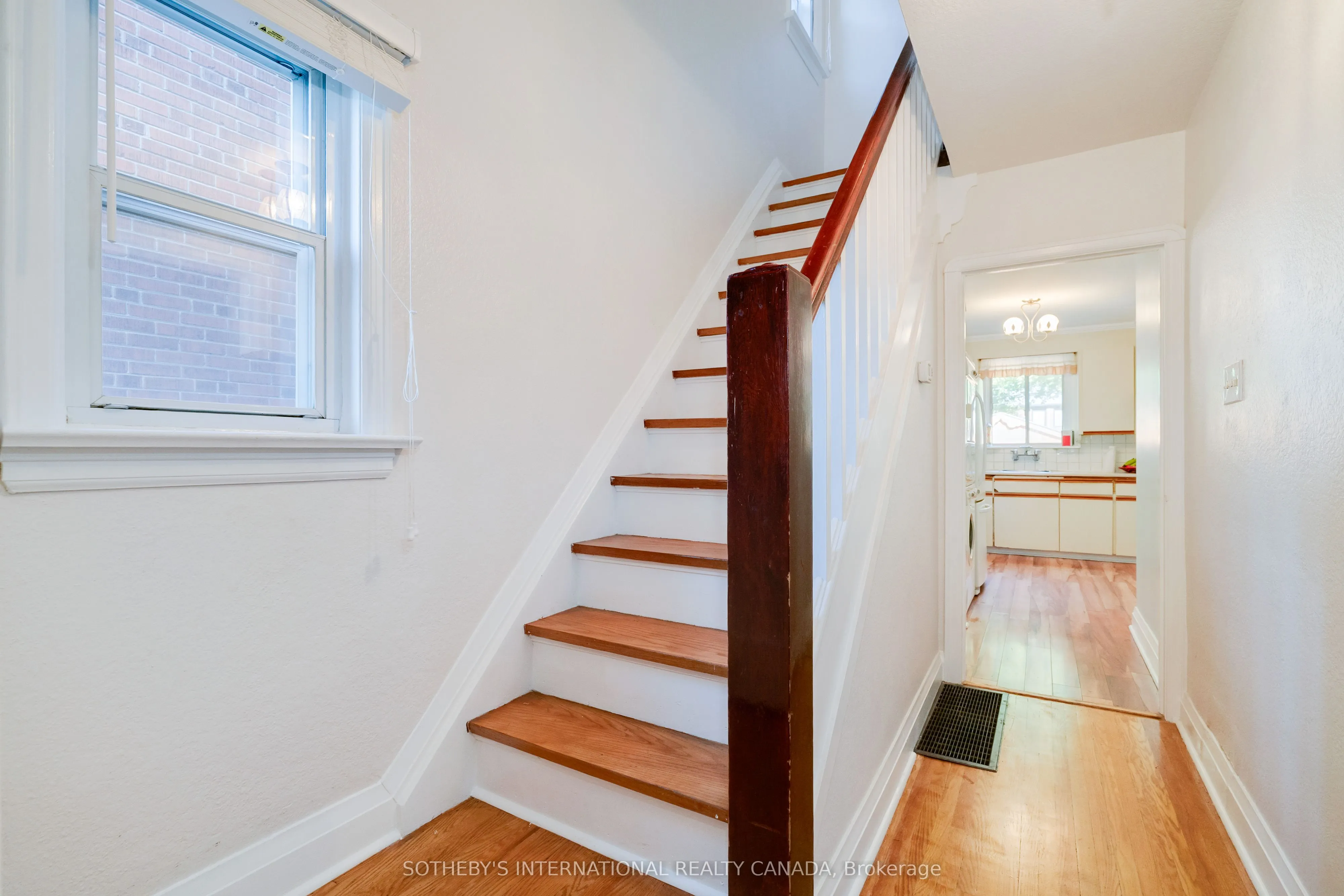 930 Eglinton Avenue E