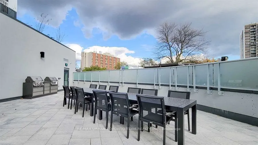 219 Dundas Street E, #2205