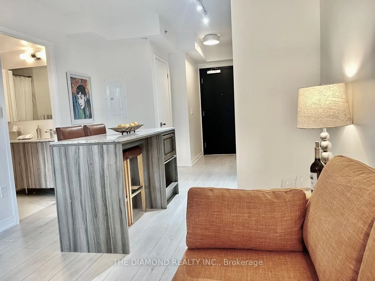 31 Tippett Road, #421