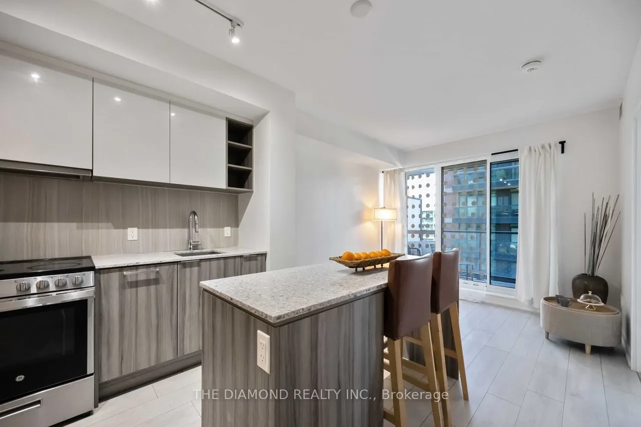 31 Tippett Road, #421