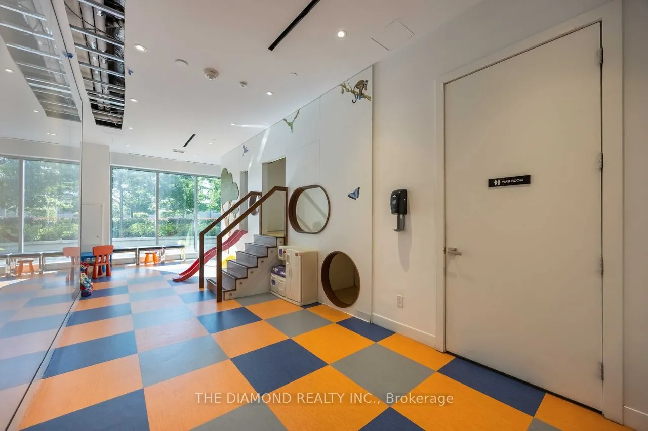 31 Tippett Road, #421