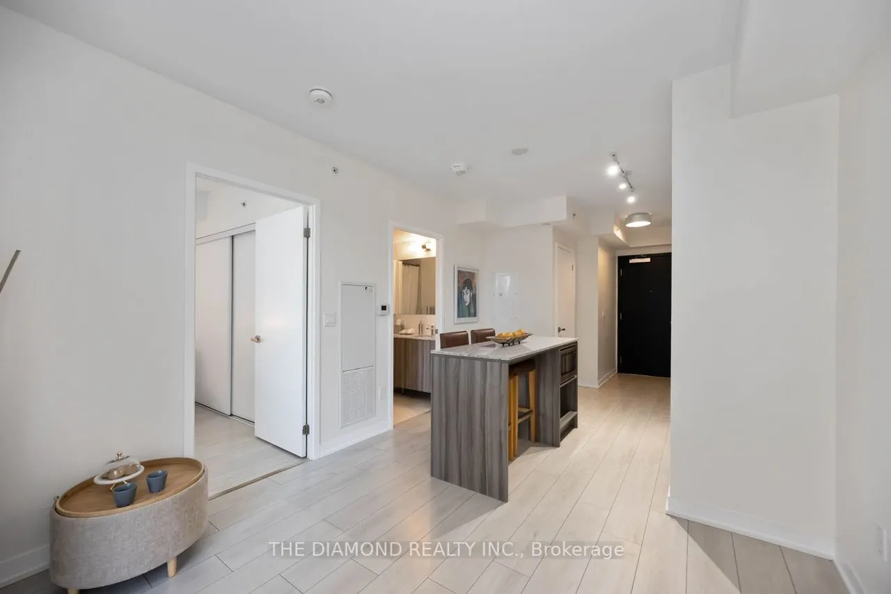 31 Tippett Road, #421