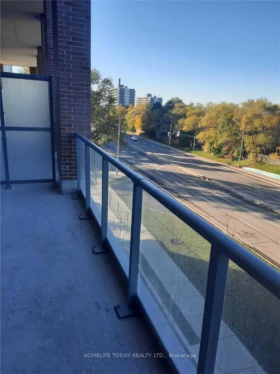36 Forest Manor Road, #107