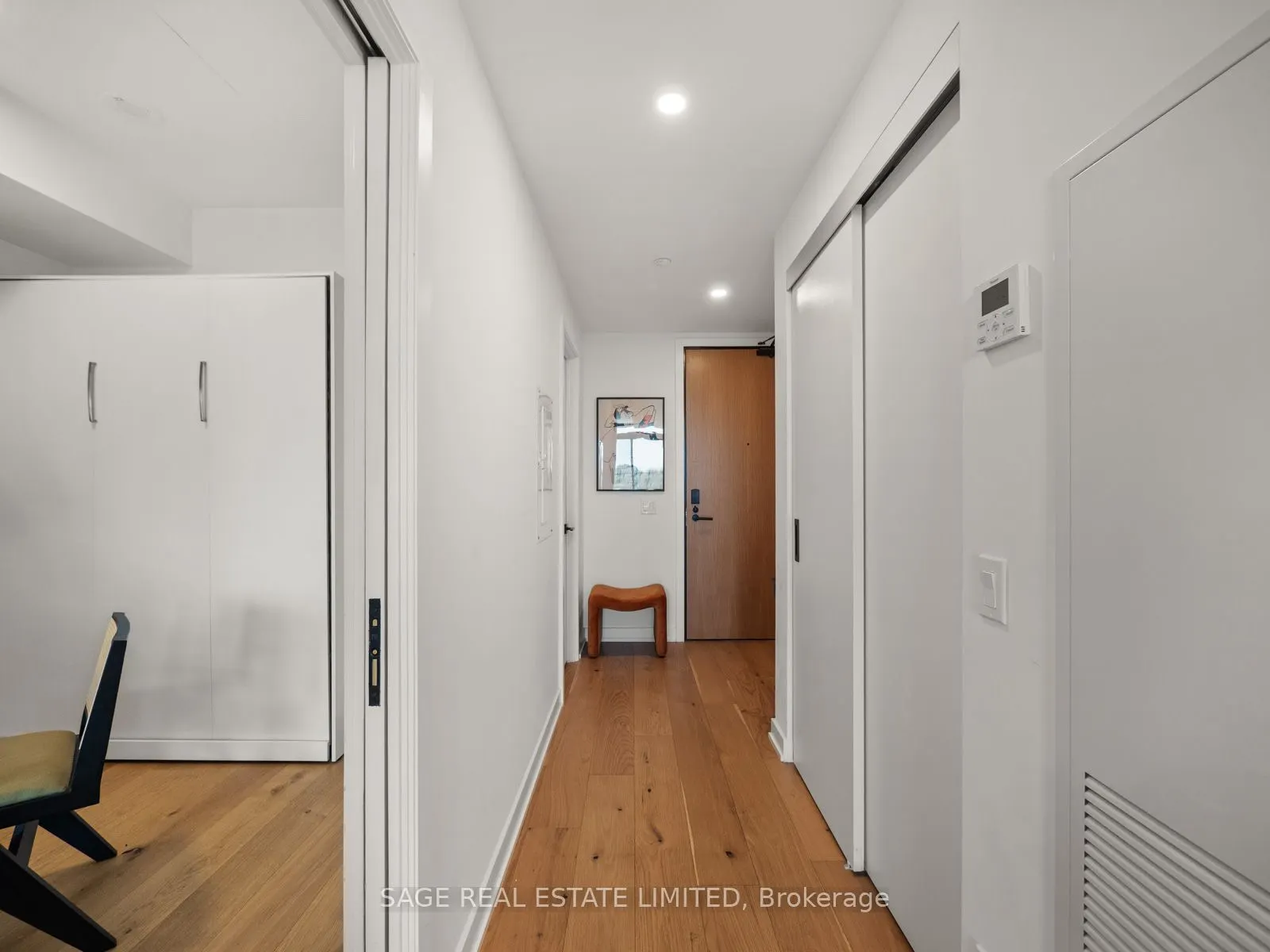 899 College Street W, #PH 621