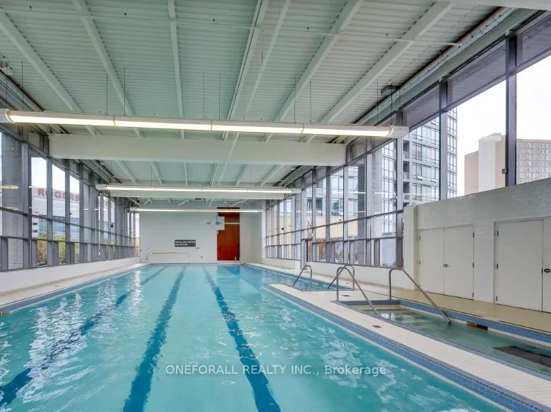 10 Navy Wharf Court, #1605