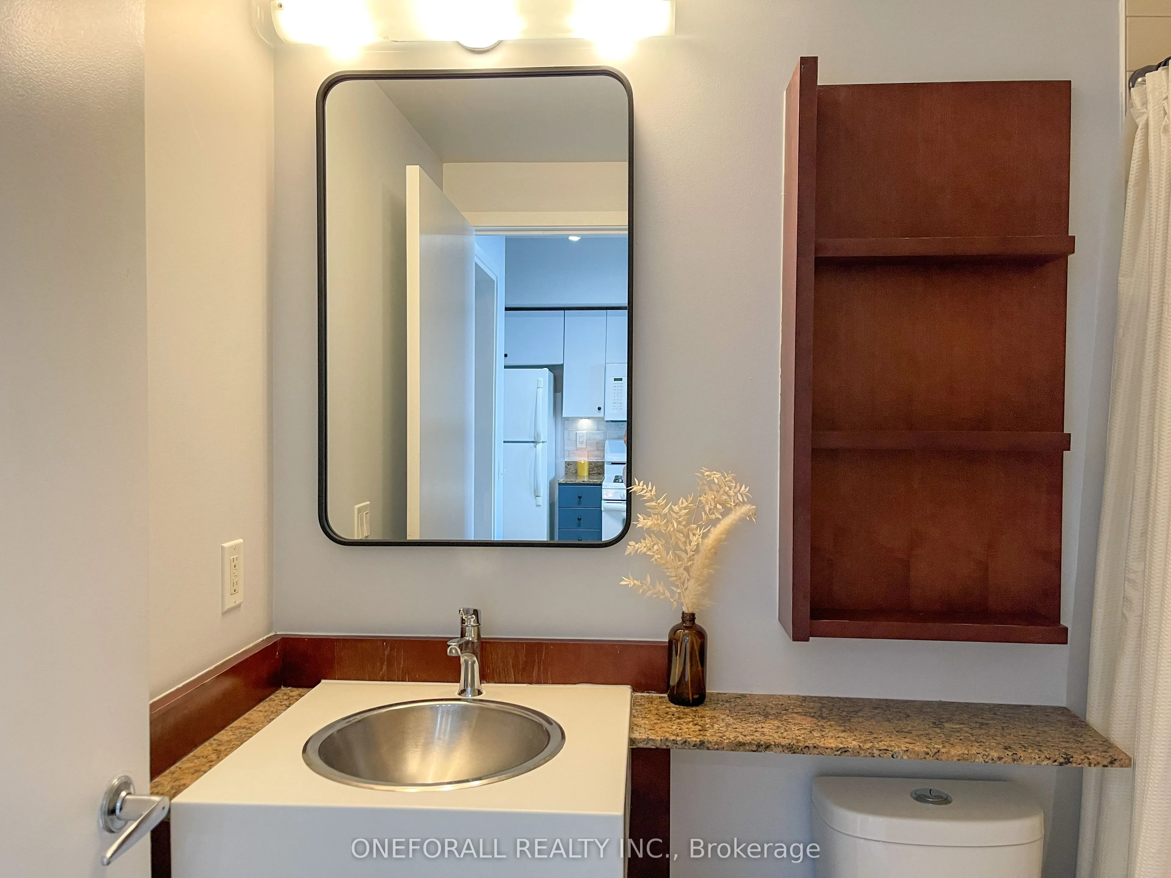 10 Navy Wharf Court, #1605