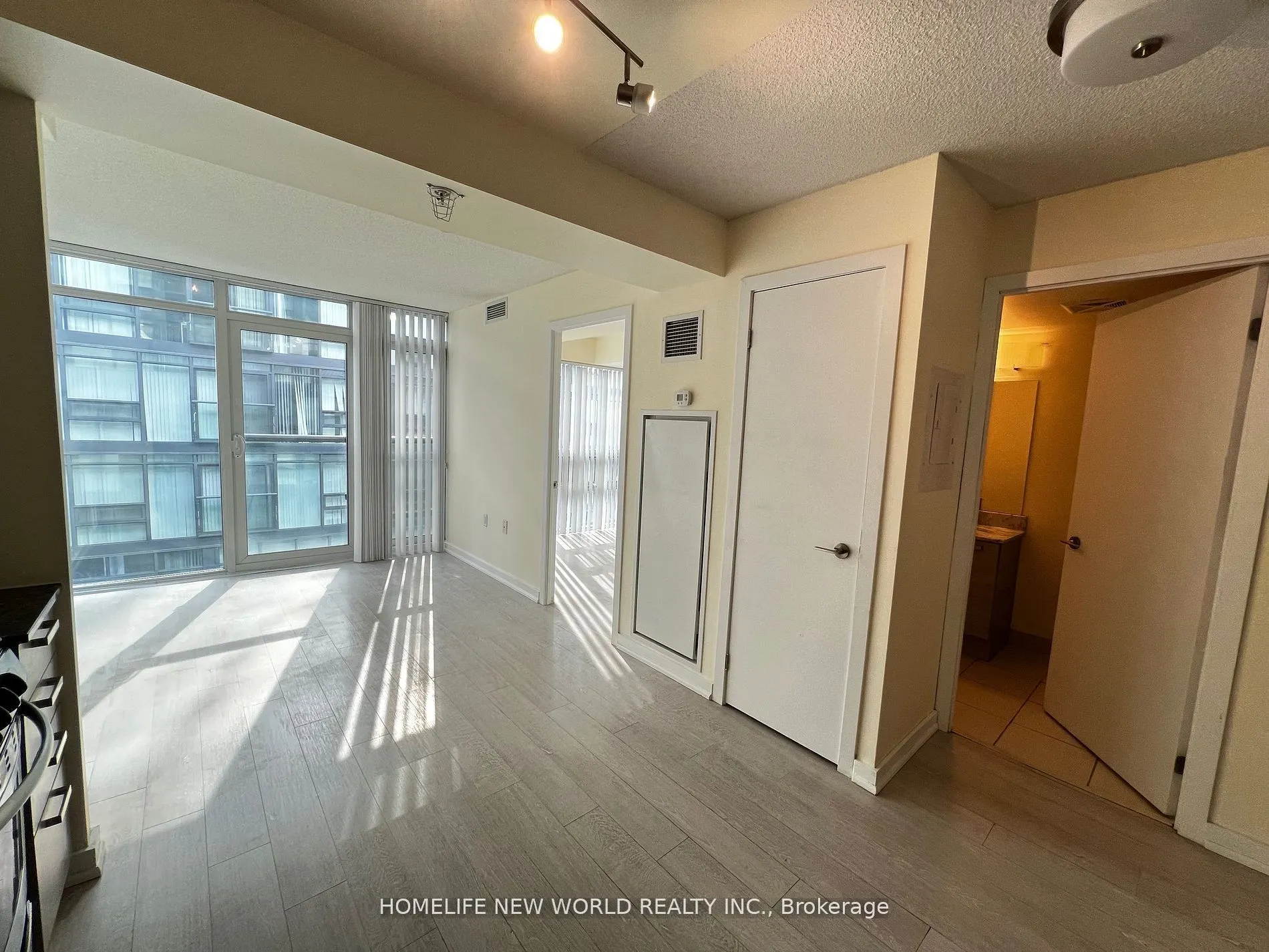 36 Lisgar Street, #1807W