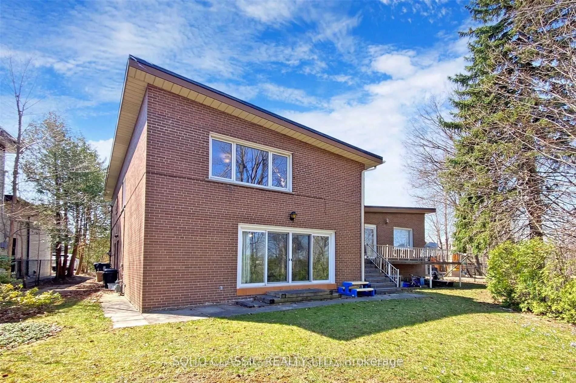 29 Bayhampton Court, #BSMT