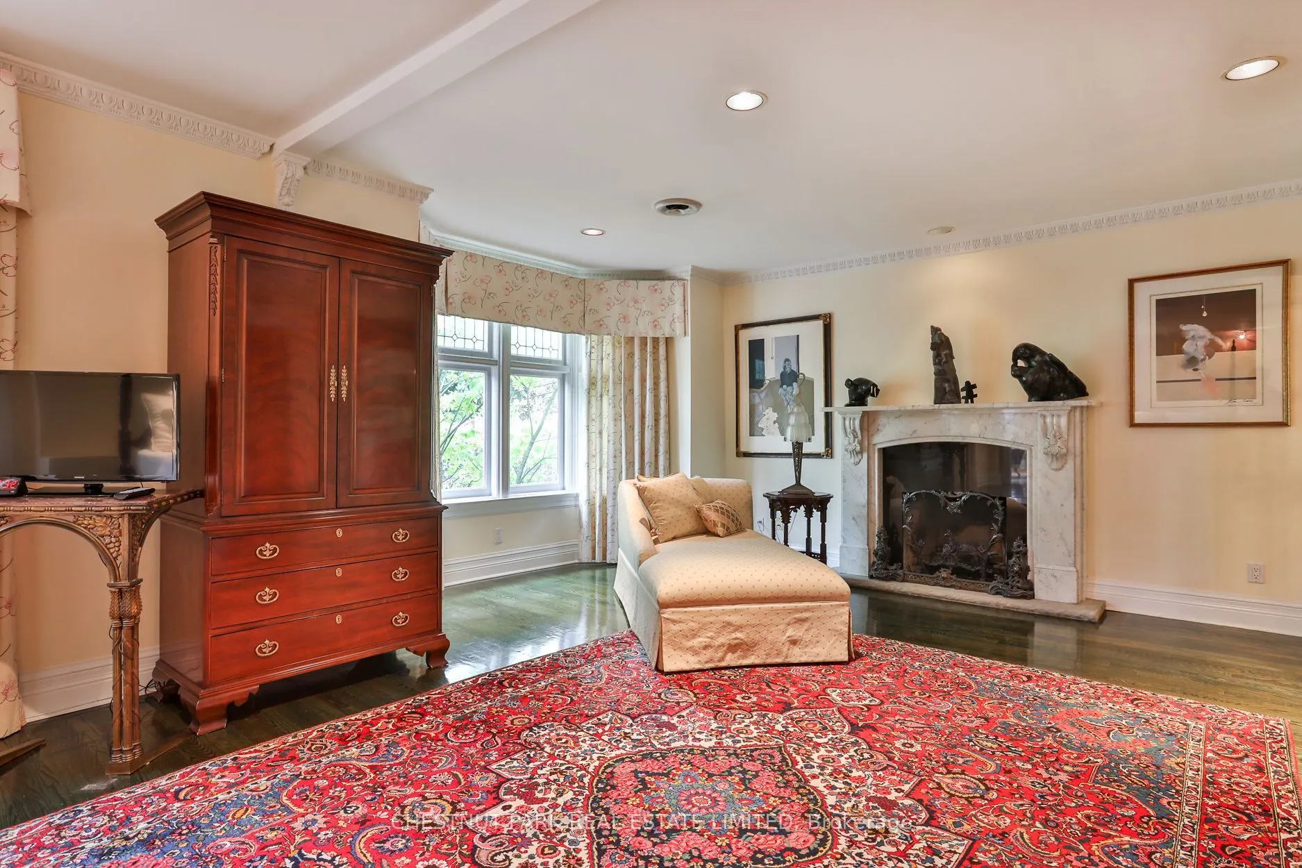 5 Castle Frank Crescent