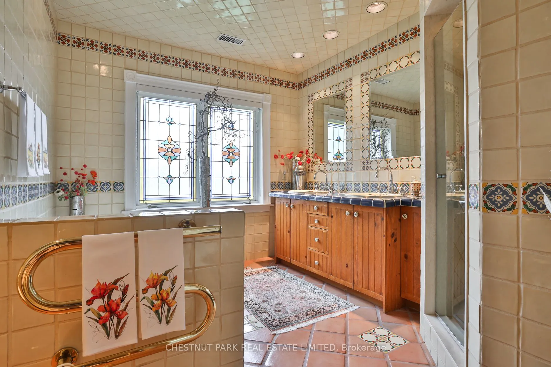 5 Castle Frank Crescent