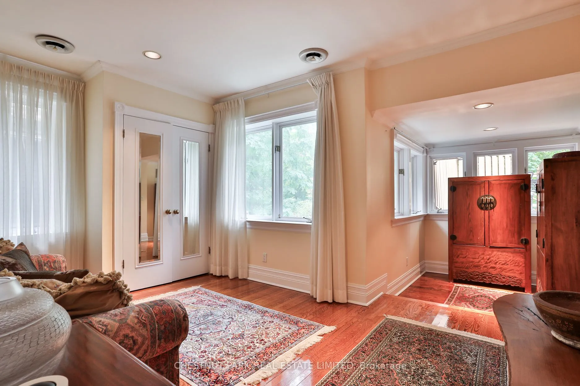 5 Castle Frank Crescent