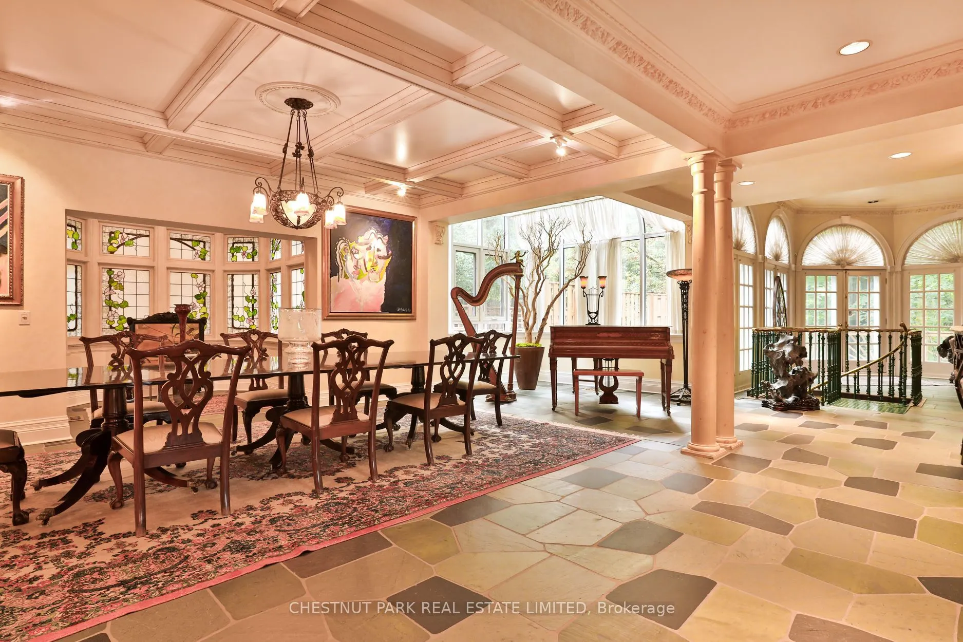 5 Castle Frank Crescent