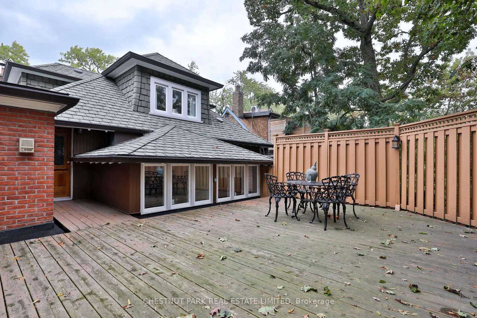 5 Castle Frank Crescent