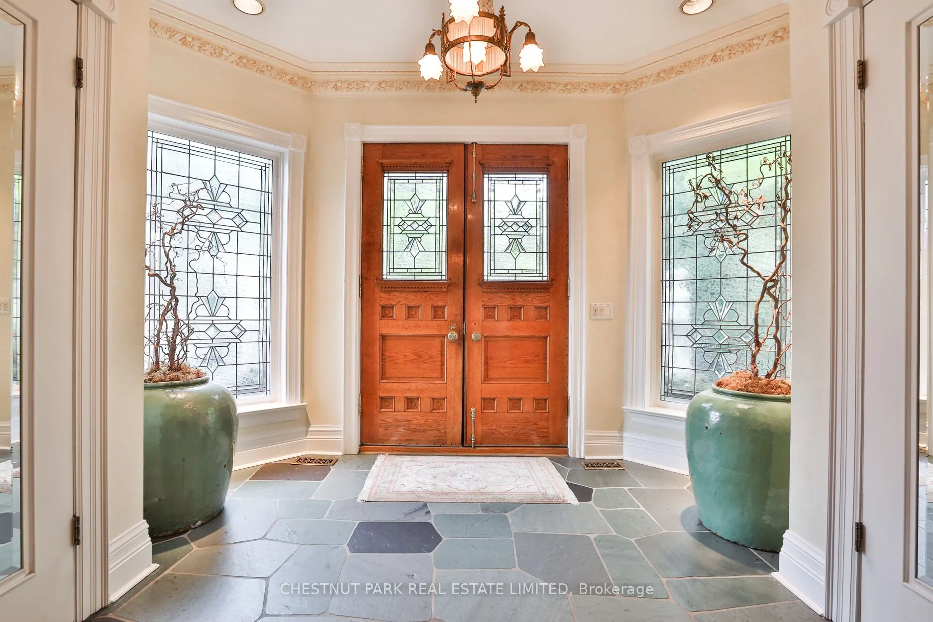 5 Castle Frank Crescent