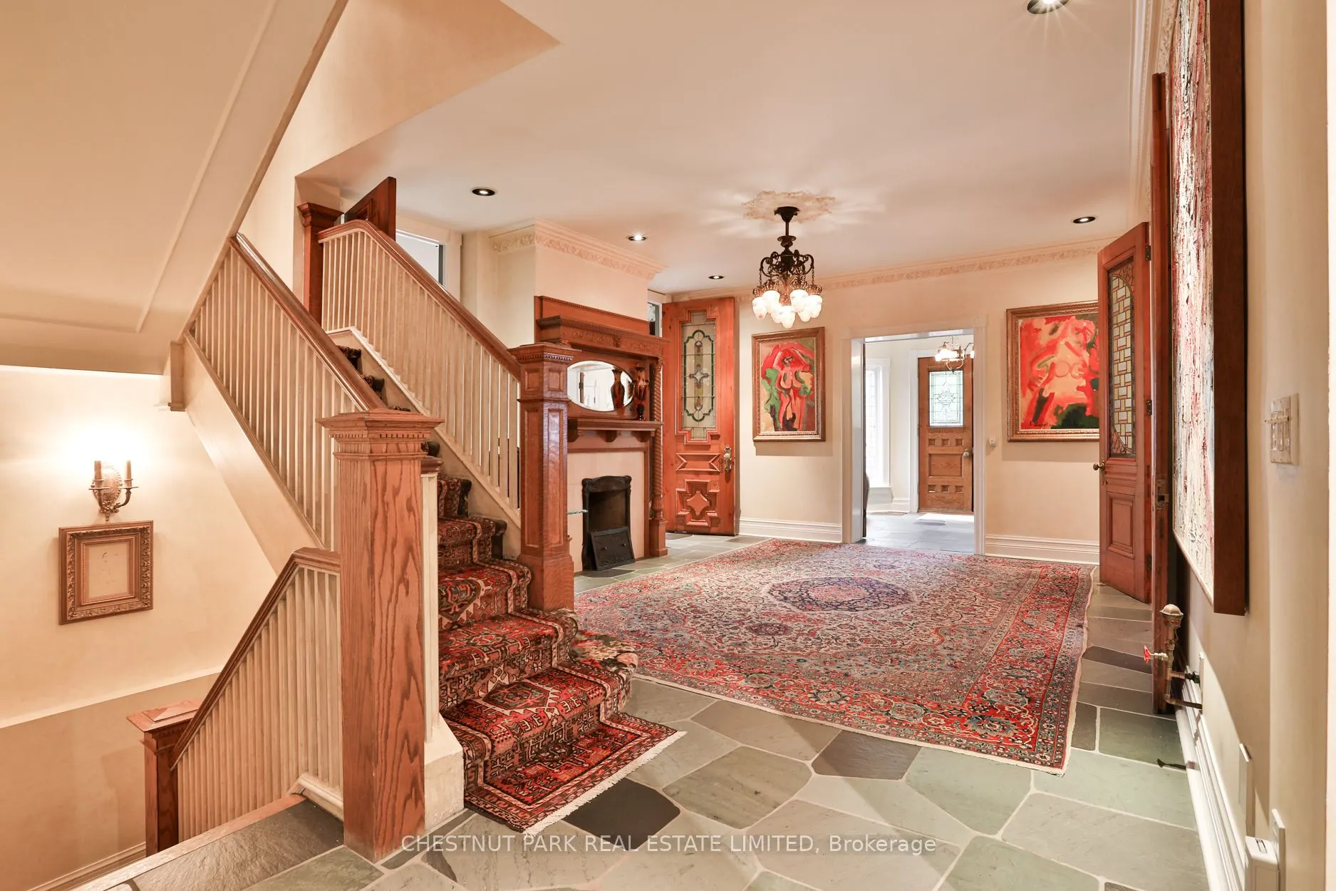 5 Castle Frank Crescent