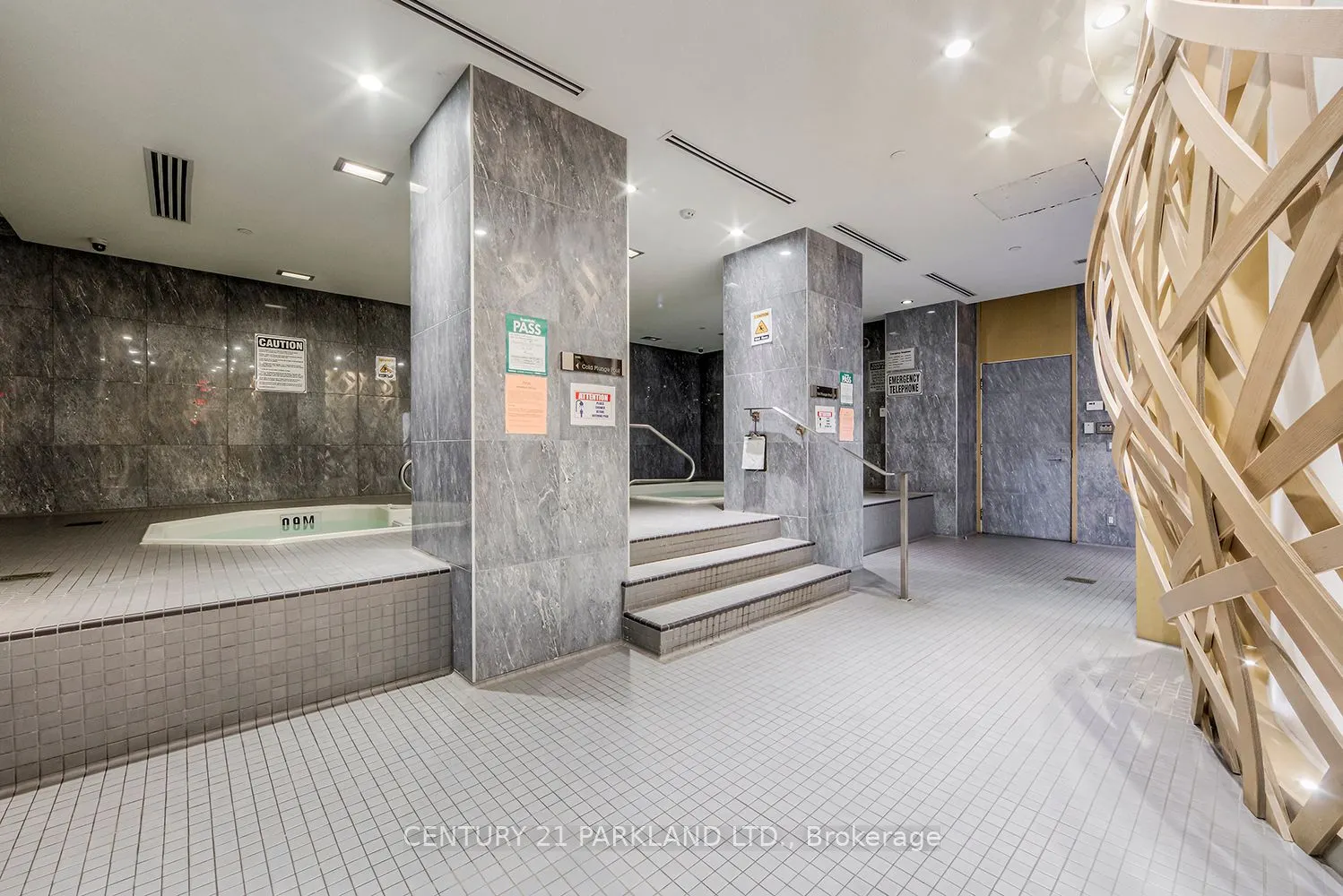 120 Harrison Garden Boulevard, #307