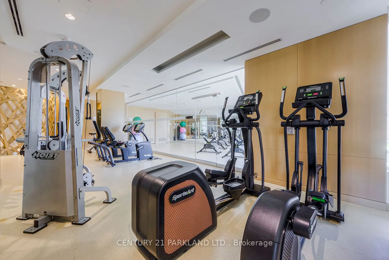 120 Harrison Garden Boulevard, #307