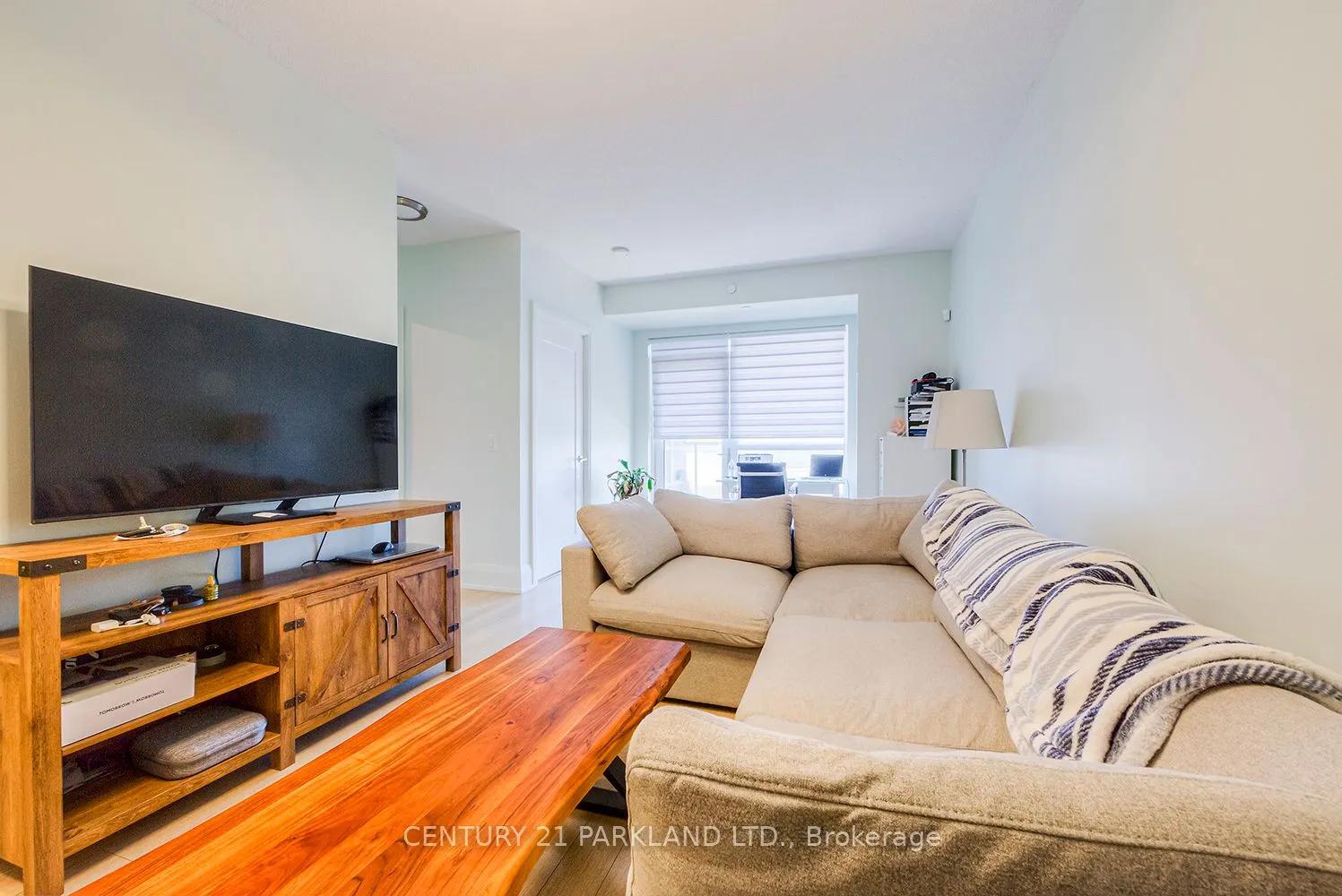 120 Harrison Garden Boulevard, #307