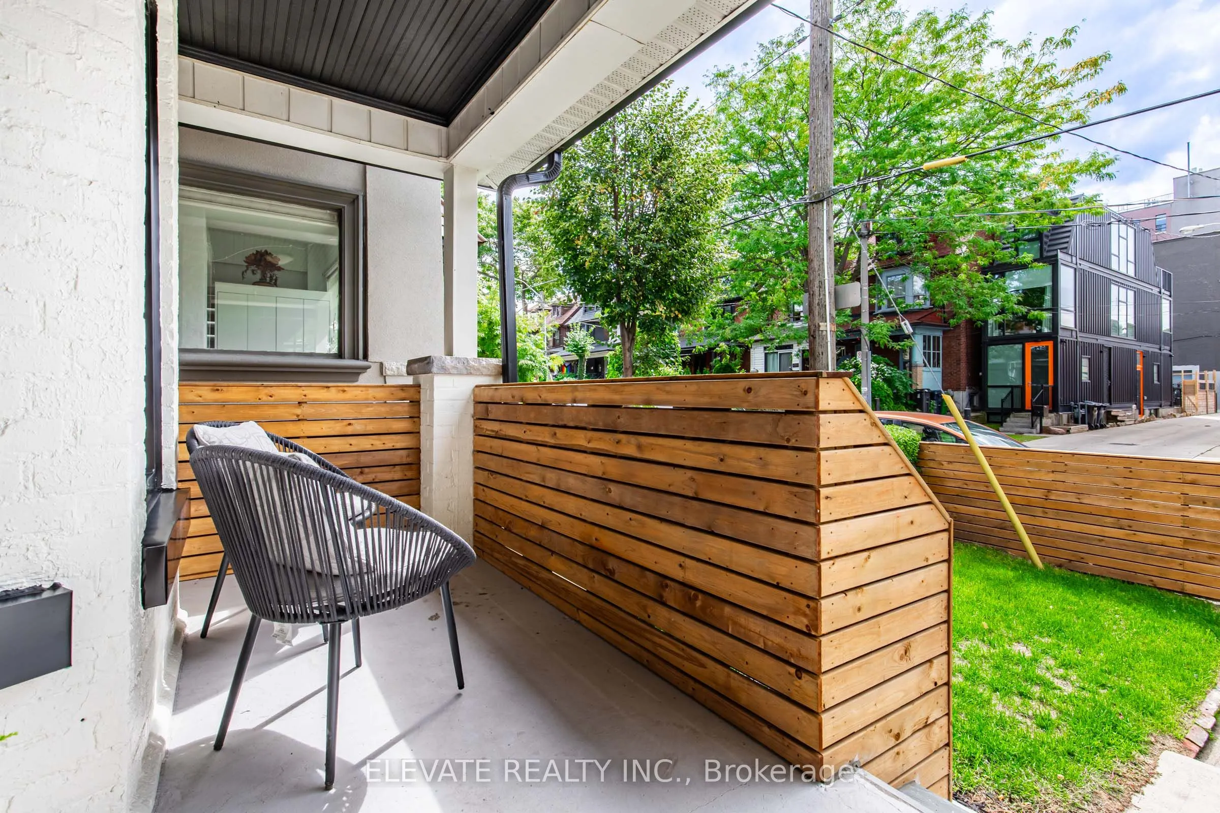 155 St Clarens Avenue, #1