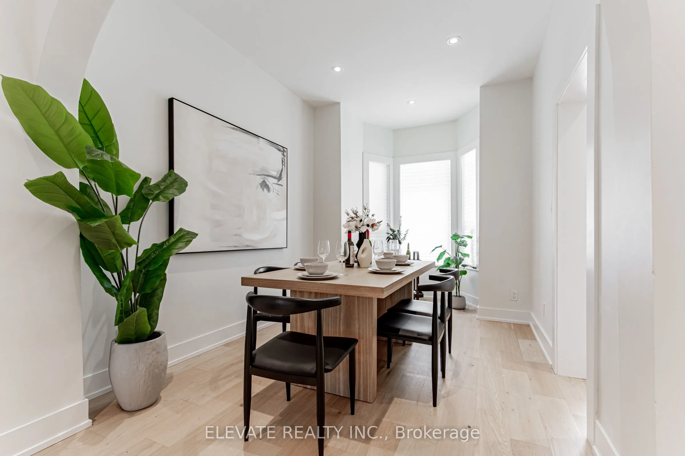 155 St Clarens Avenue, #1
