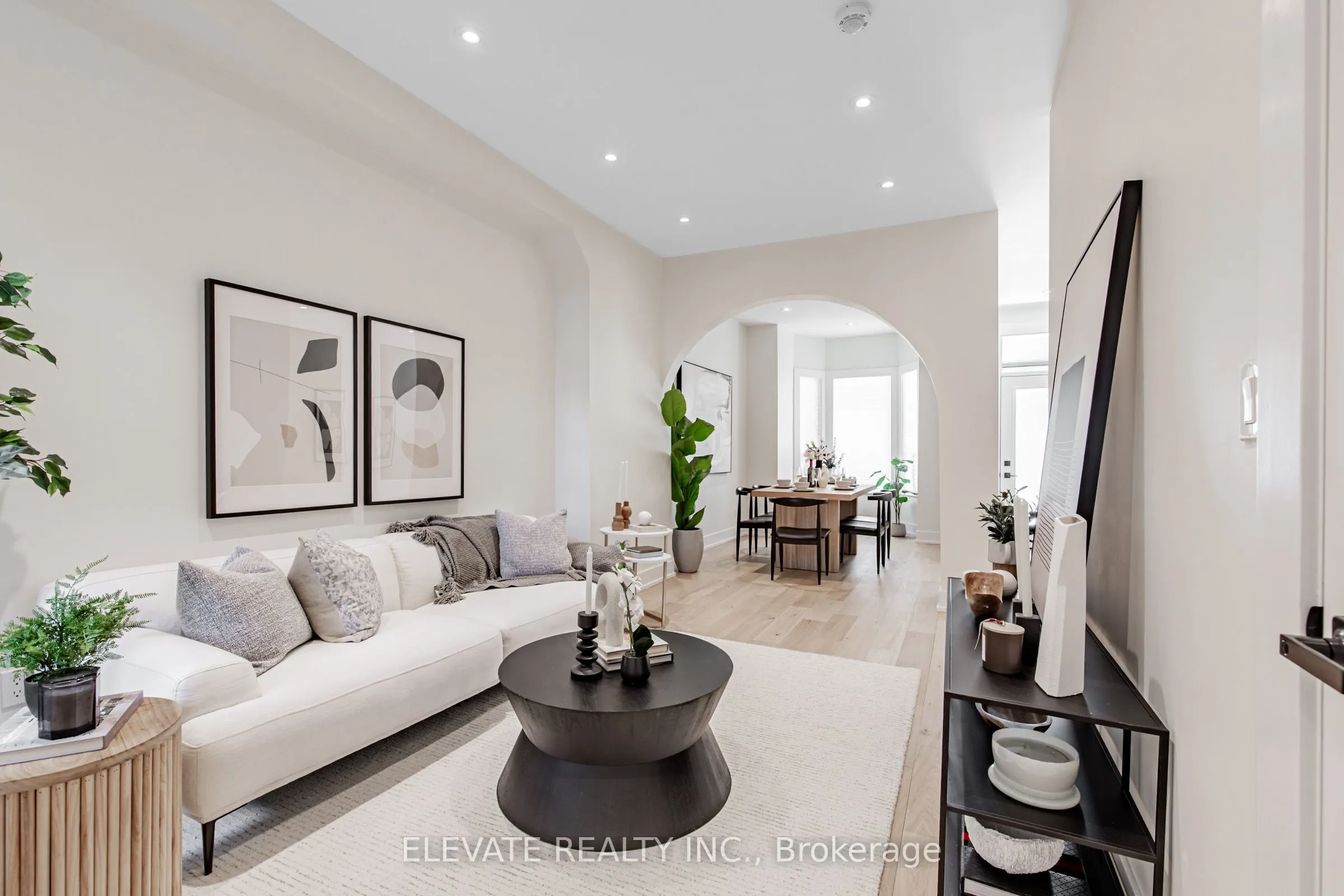 155 St Clarens Avenue, #1