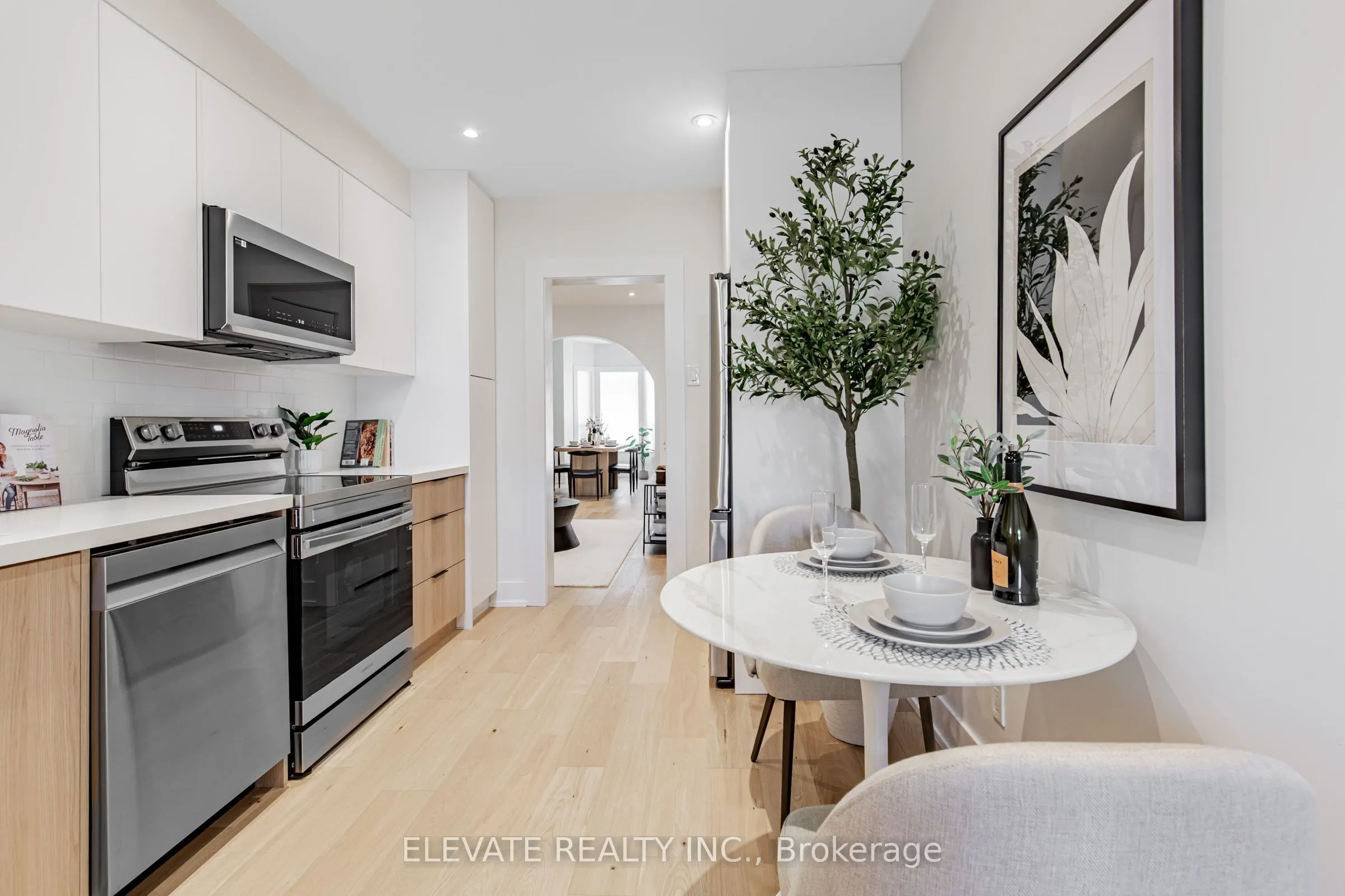 155 St Clarens Avenue, #1