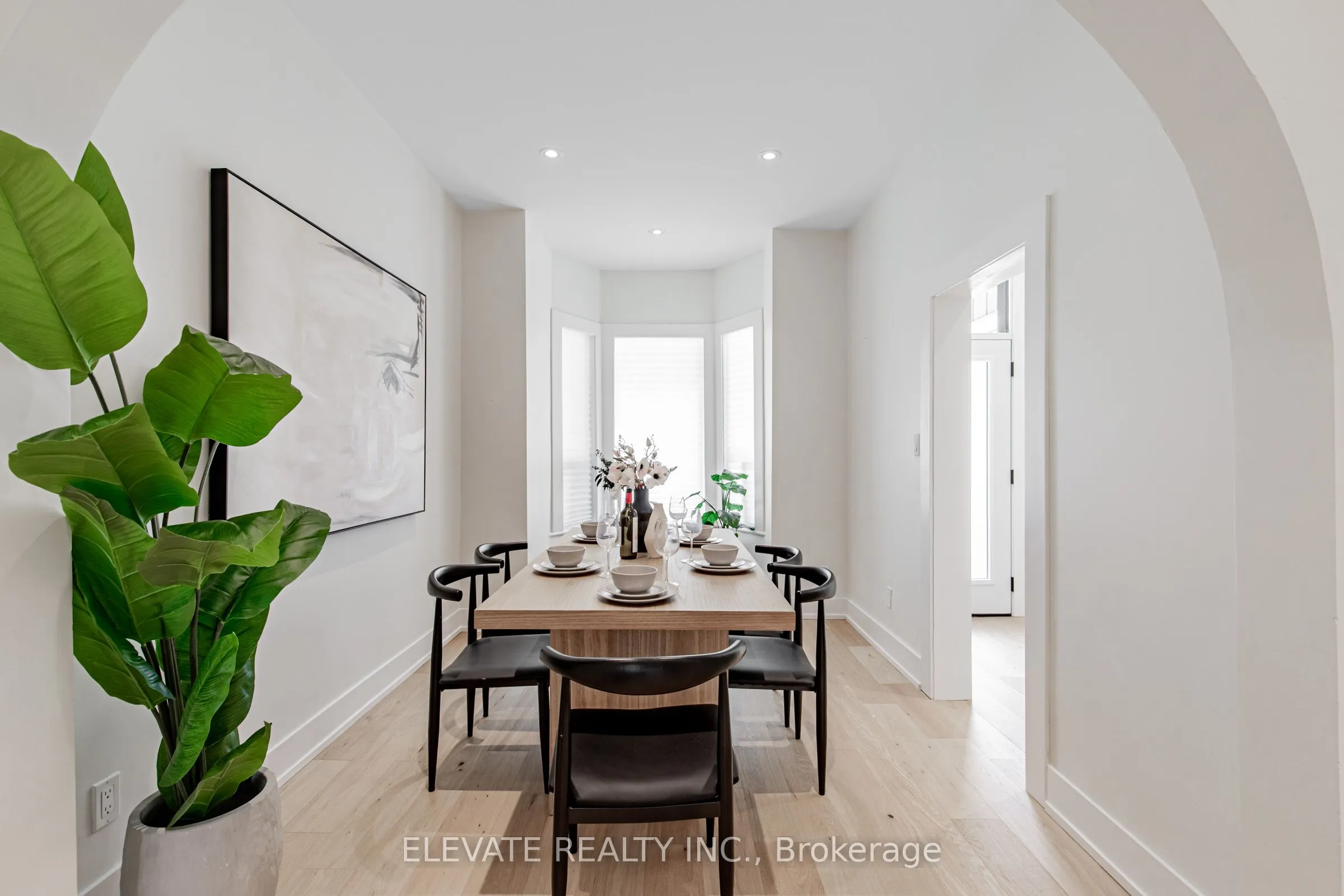 155 St Clarens Avenue, #1