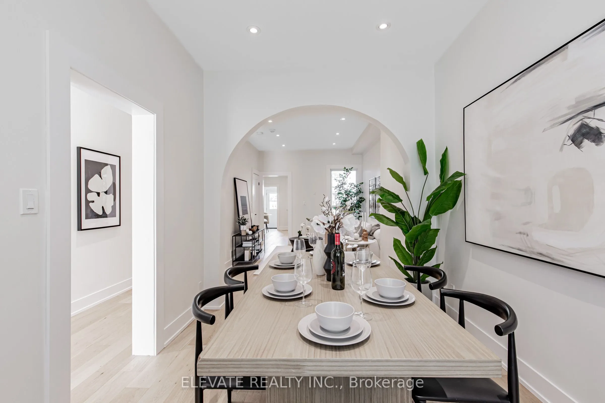 155 St Clarens Avenue, #1