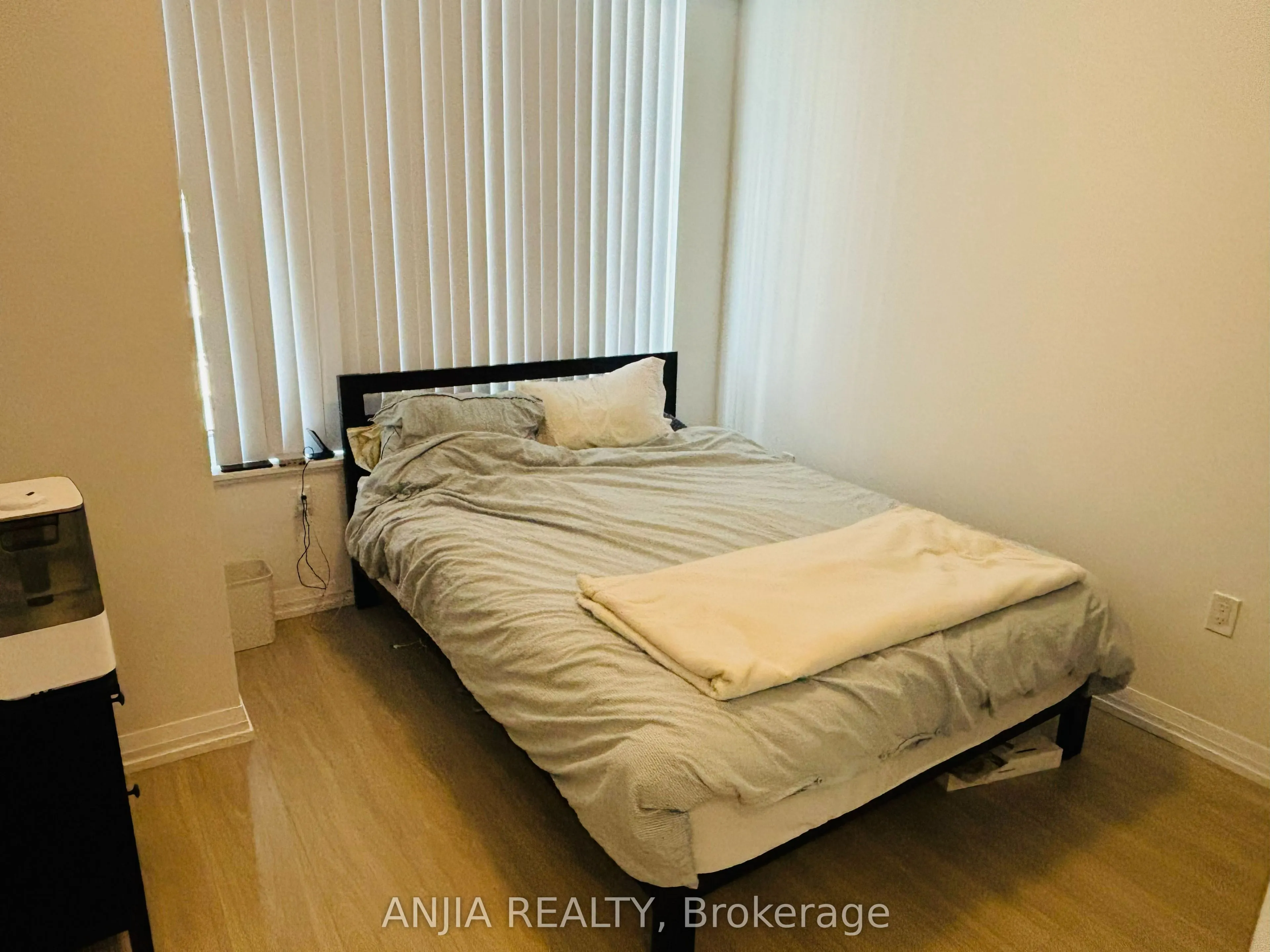 50 Dunfield Avenue, #615