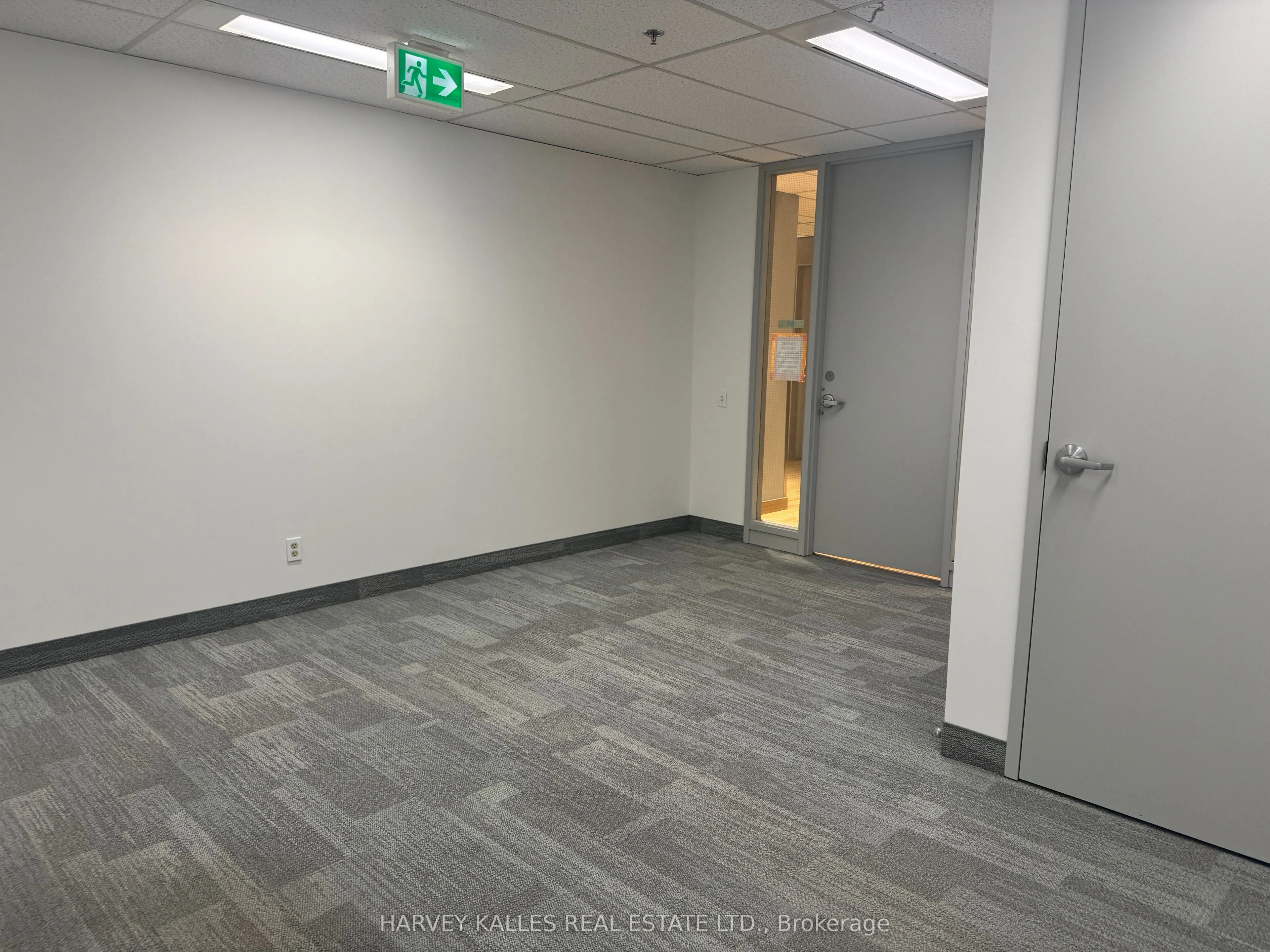 45 Sheppard Avenue E, #501