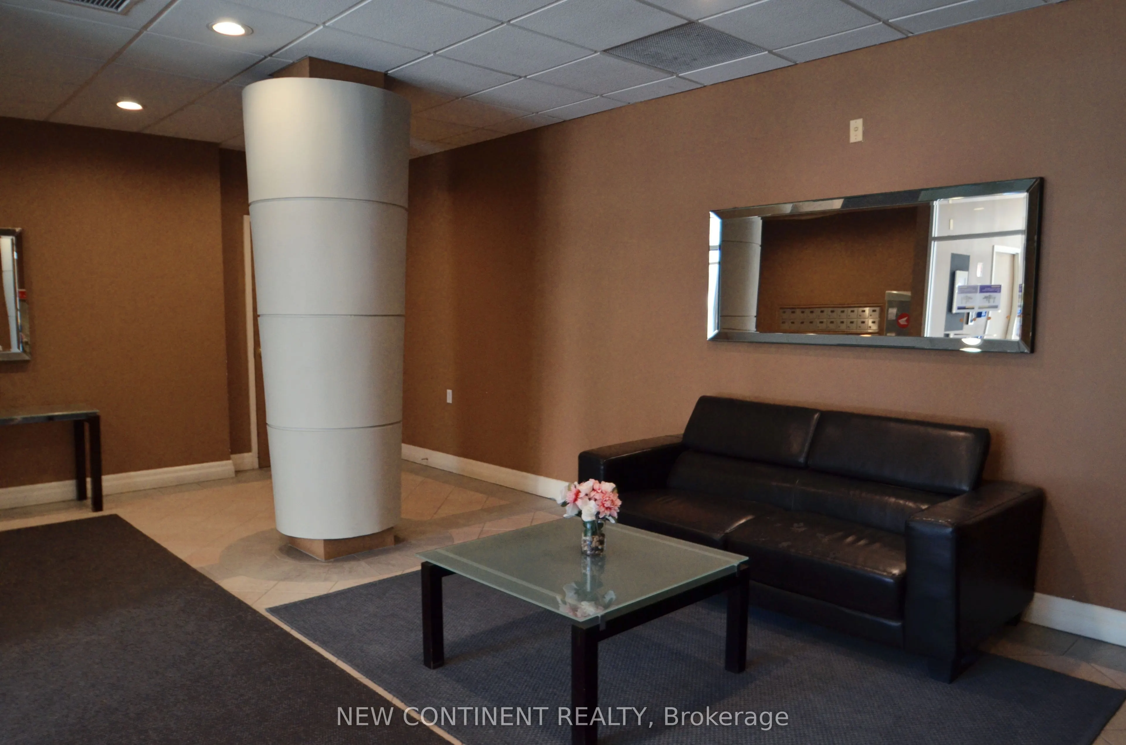 600 Eglinton Avenue E, #311