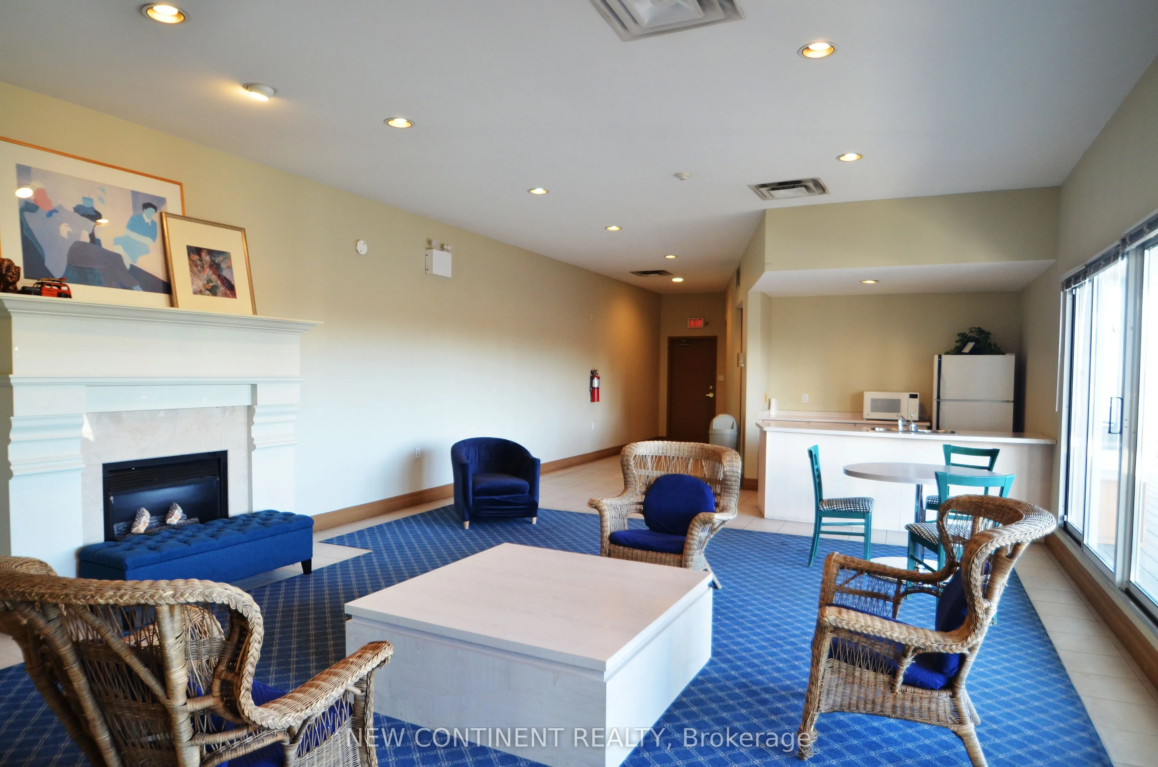 600 Eglinton Avenue E, #311