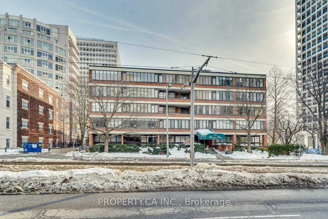 349 St Clair Avenue W, #403