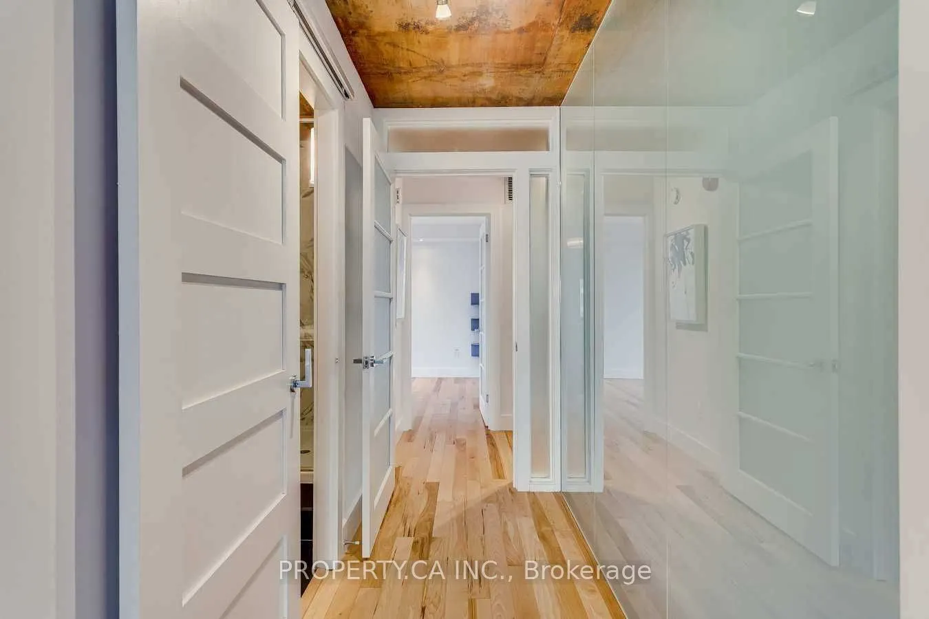 349 St Clair Avenue W, #403