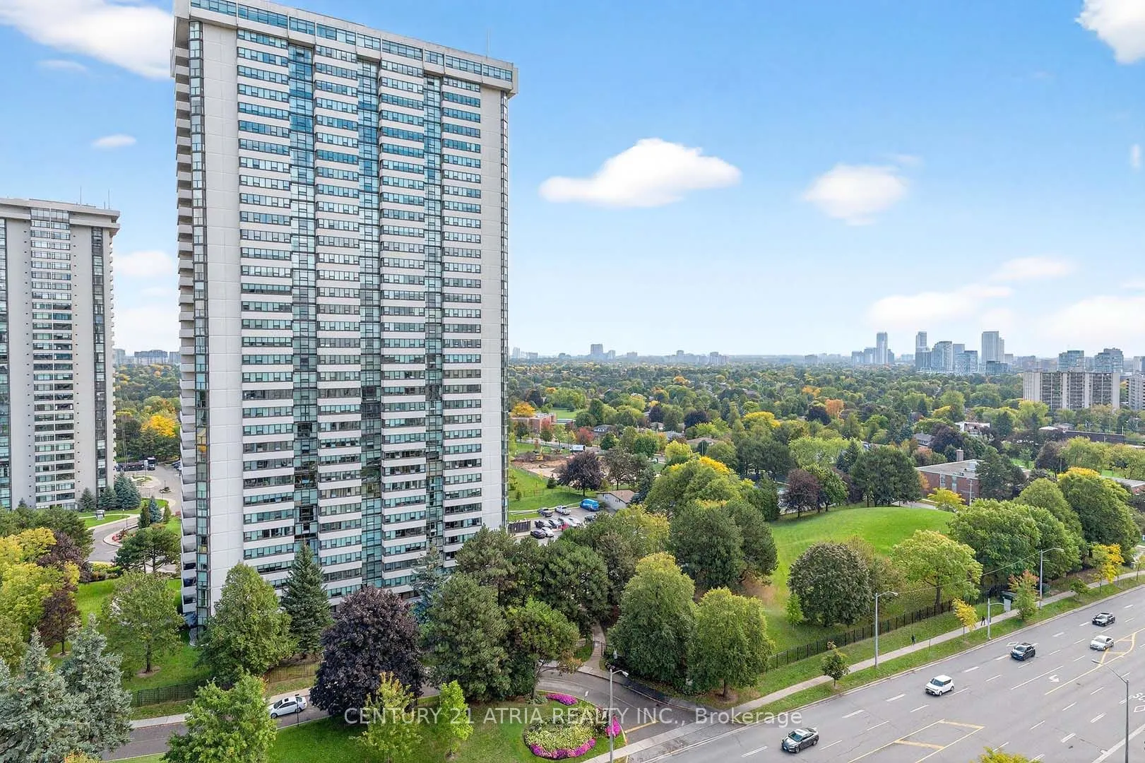 3300 Don Mills Road, #1804