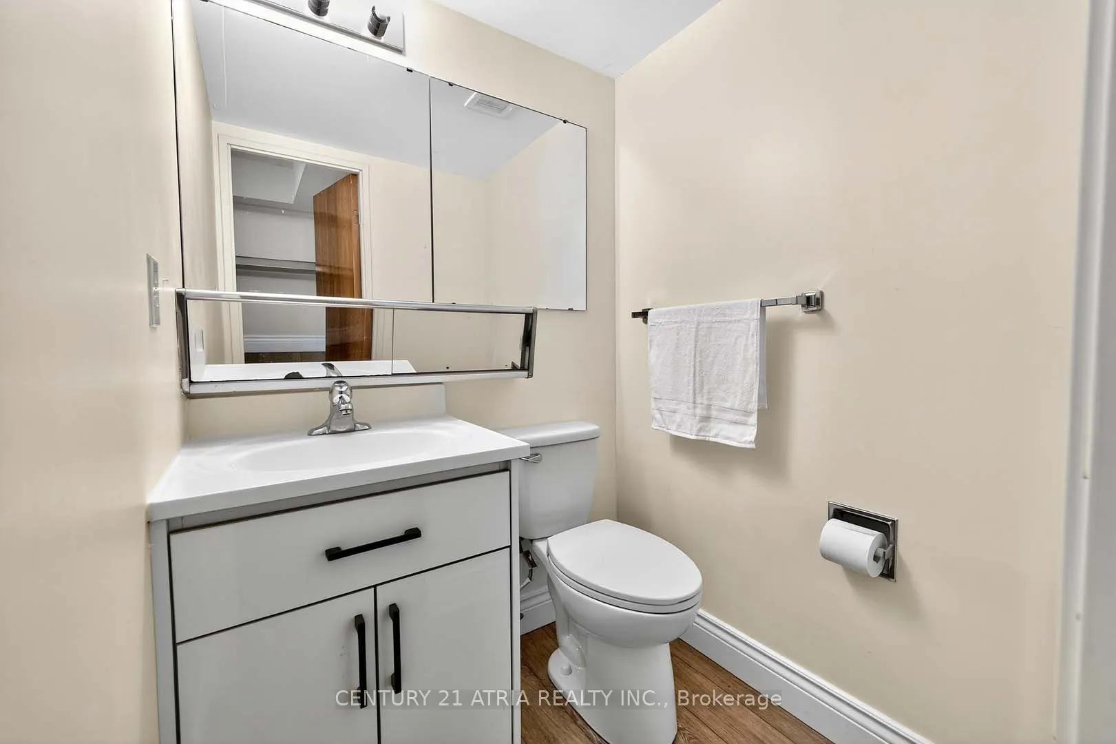 3300 Don Mills Road, #1804
