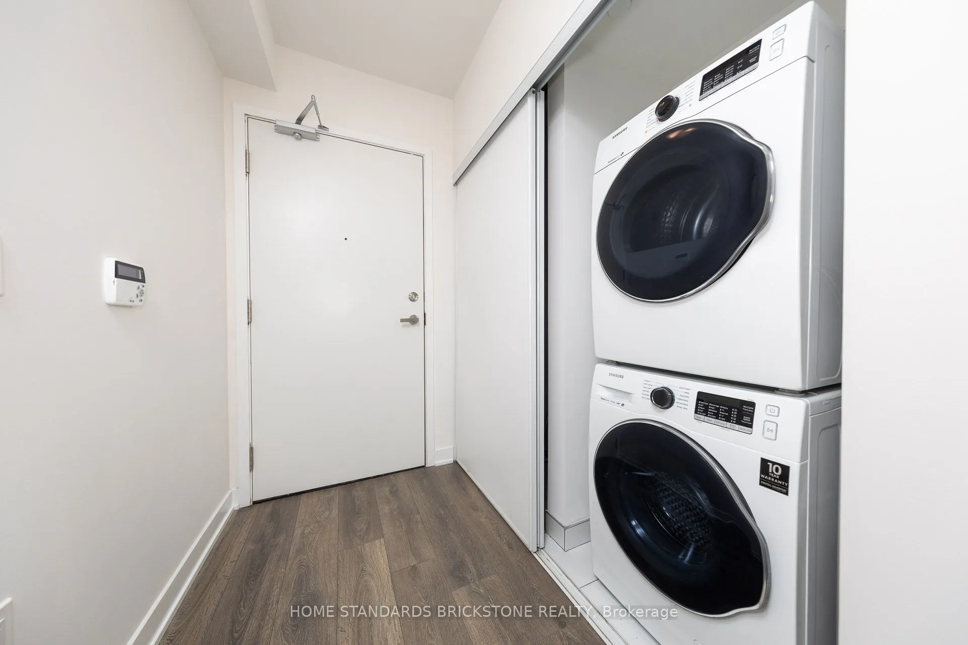 99 BROADWAY Avenue S, #3406