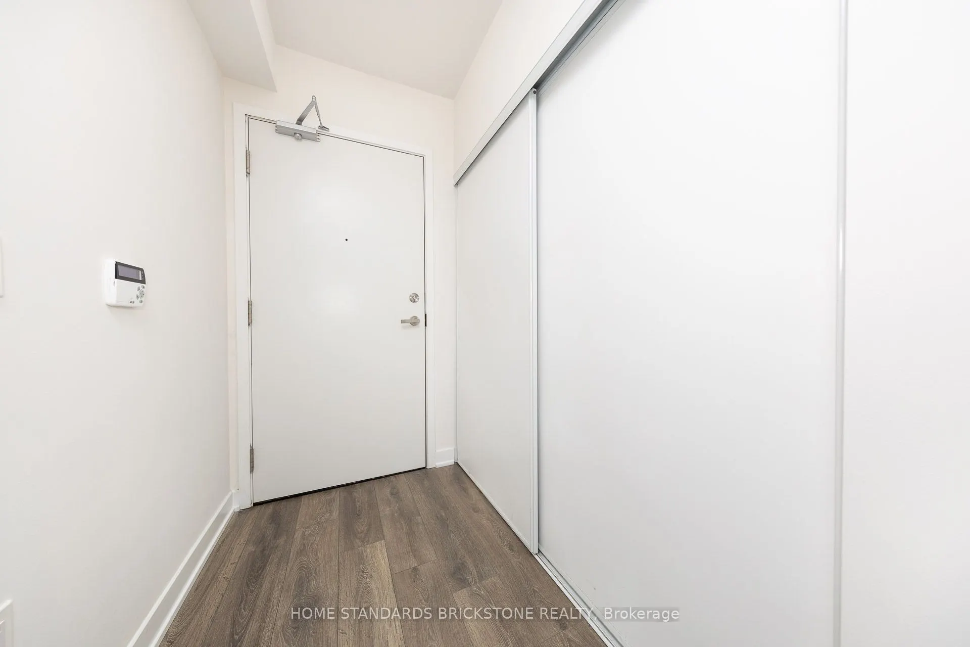 99 BROADWAY Avenue S, #3406