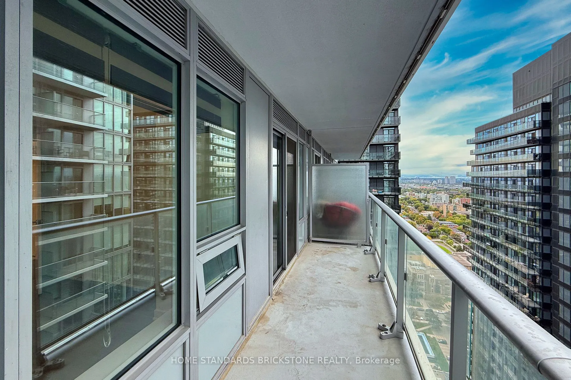 99 BROADWAY Avenue S, #3406