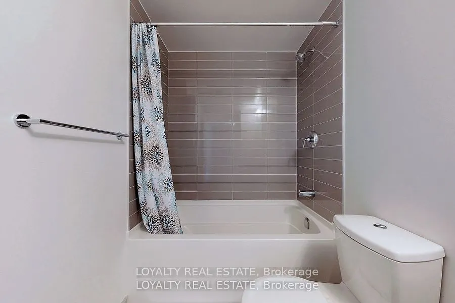 11 Wellesley Street W, #1107