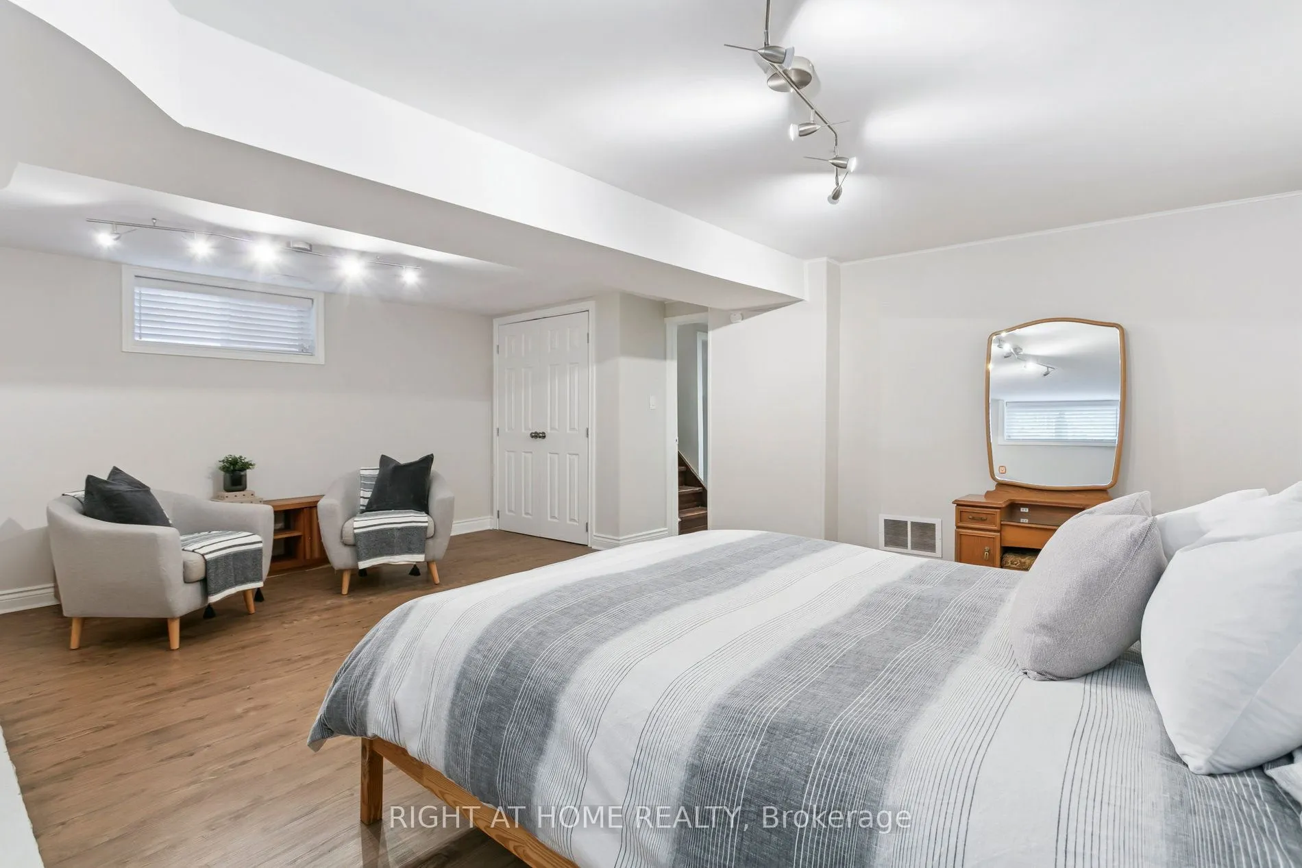3 Roseneath Gardens