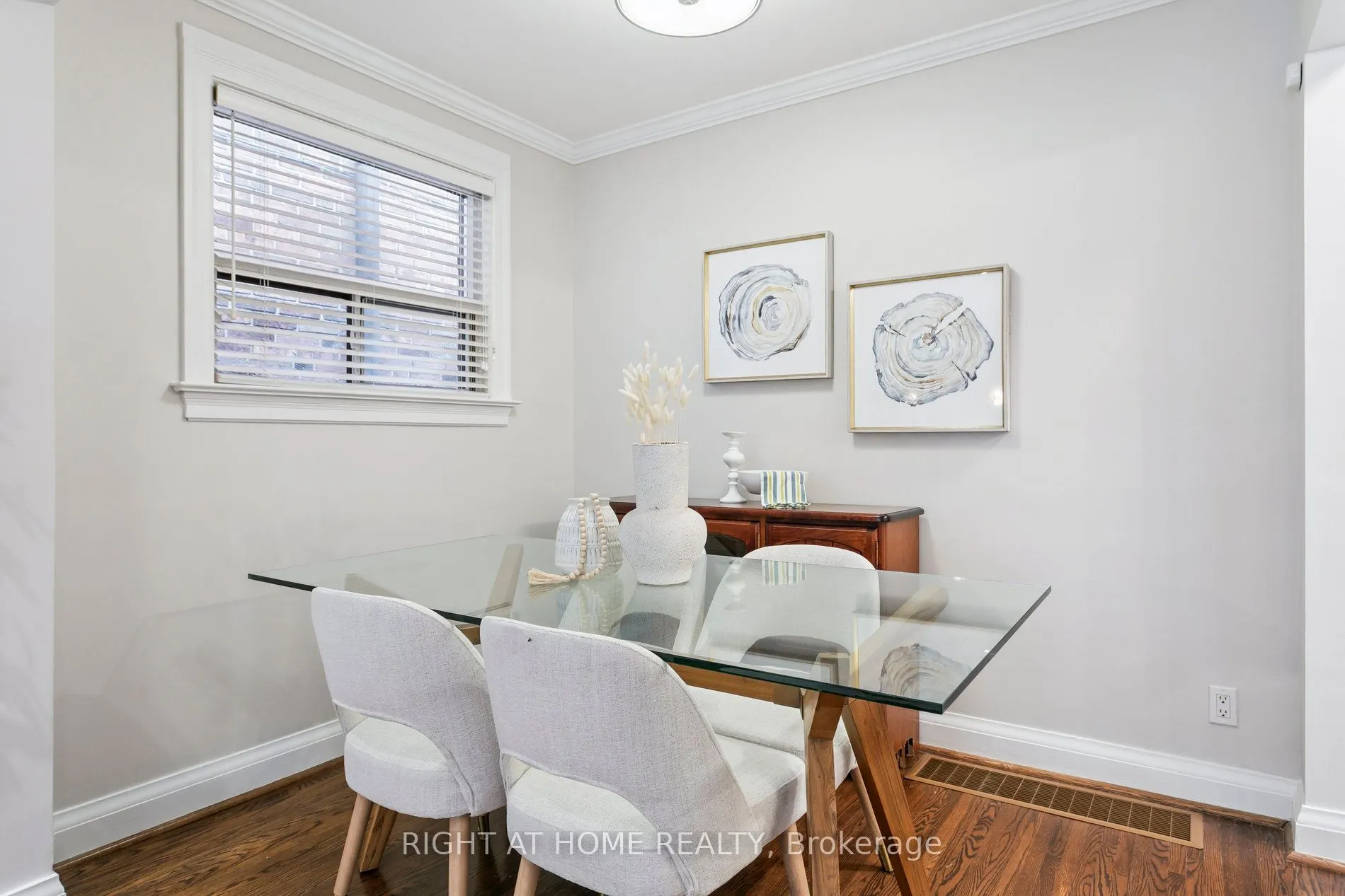 3 Roseneath Gardens