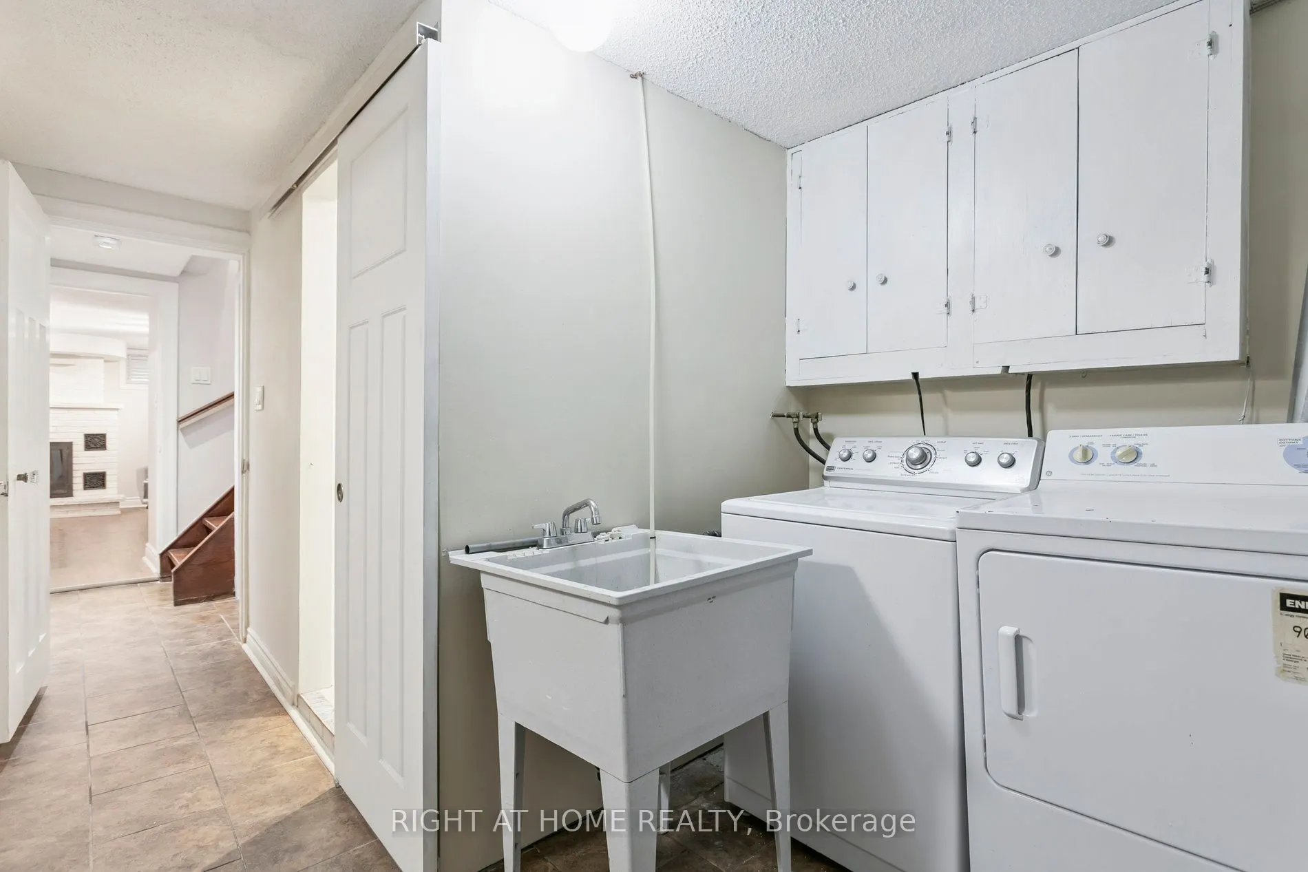 3 Roseneath Gardens