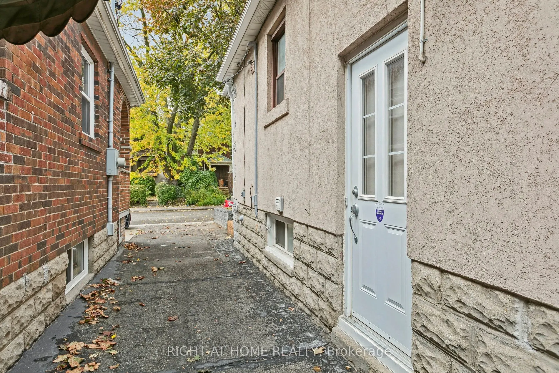 3 Roseneath Gardens