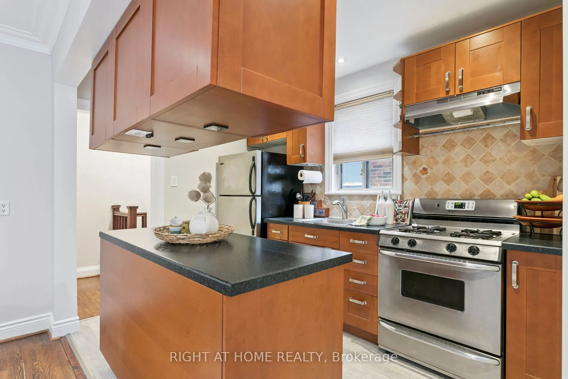 3 Roseneath Gardens
