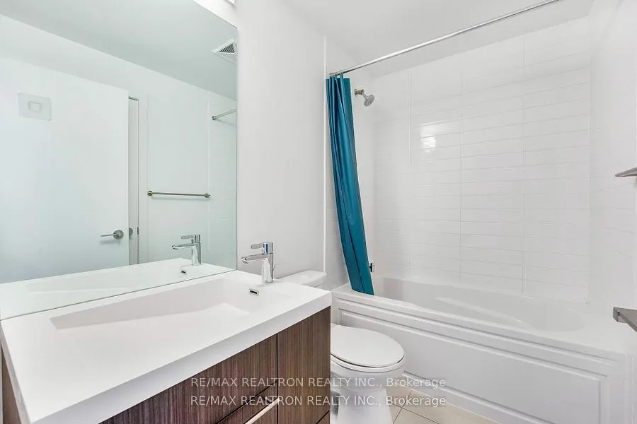 199 Richmond Street W, #1008